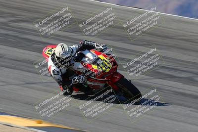 media/Mar-21-2025-CVMA Friday Practice (Fri) [[30cd4fe323]]/3-Racer 2/Session 2 (Bowl)/